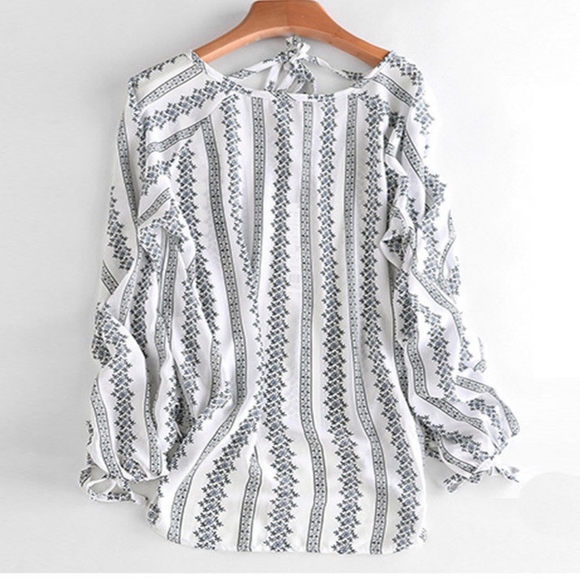 Last One!! Boho Loose Fit V-Neck Top! - Picture 5 of 5